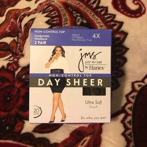 NWT Just My Size 4x (off black)